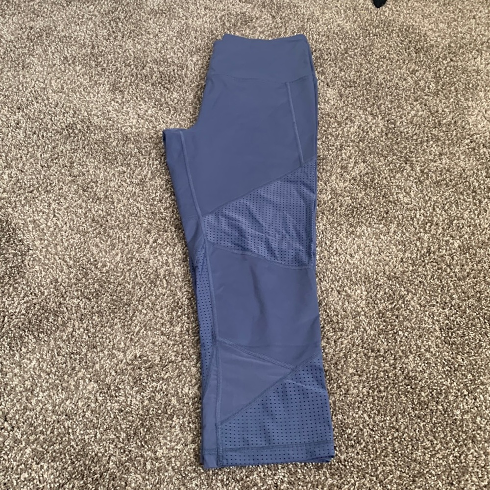 Victoria Secrete workout capris